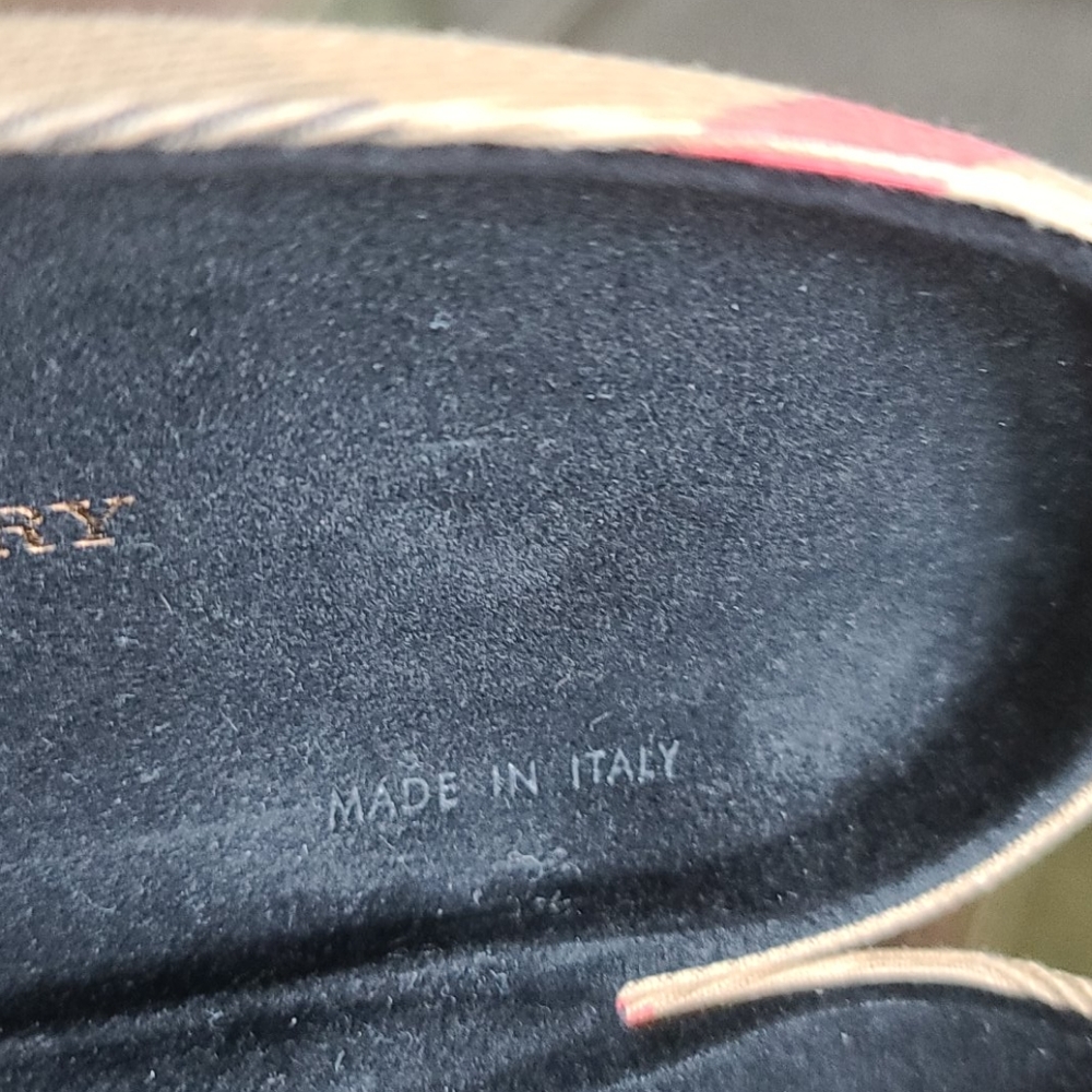 Burberry sunglasses case authentic monogram - Picture 5 of 8